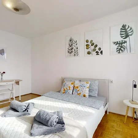 Aleja Stanow Zjednoczonych Appartement